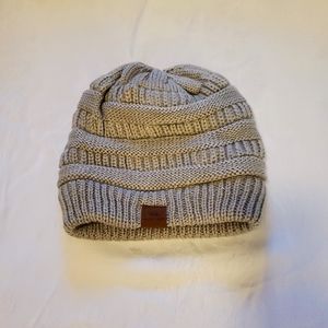 Women's beanie hat